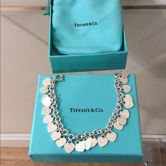 Tiffany & Co. Jewelry - 💯 authentic Tiffany bracelet stunning in person